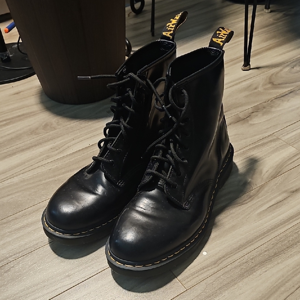 DR. MARTENS The 1460 boot
